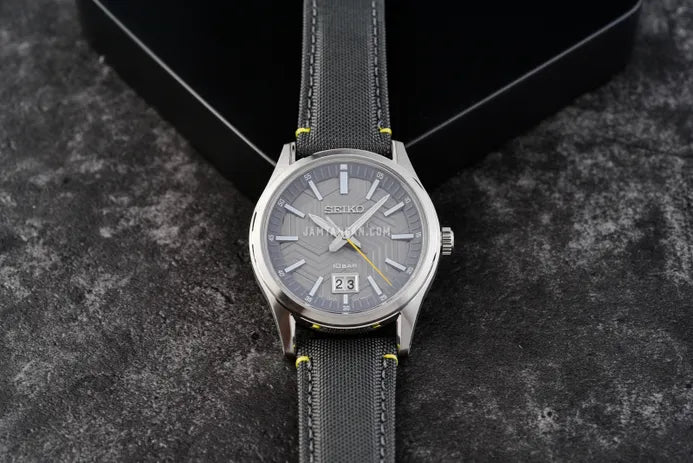 Seiko Conceptual Gent Quartz Sapphire