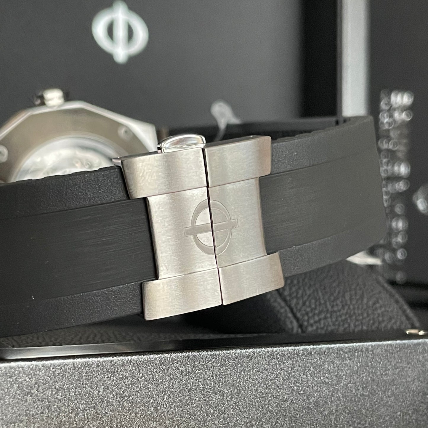 Baume & Mercier Riviera