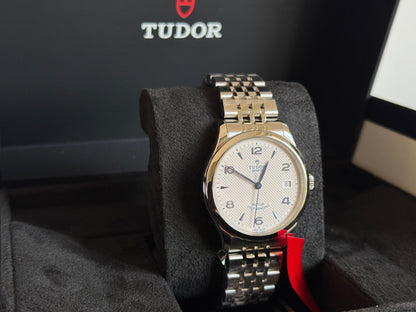 Tudor 1926